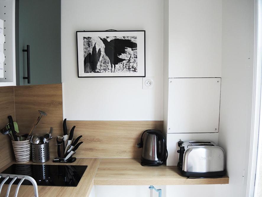 2 Pieces Avec Balcon Plein Sud Lägenhet Paris Exteriör bild