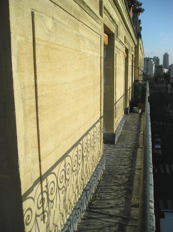 2 Pieces Avec Balcon Plein Sud Lägenhet Paris Exteriör bild